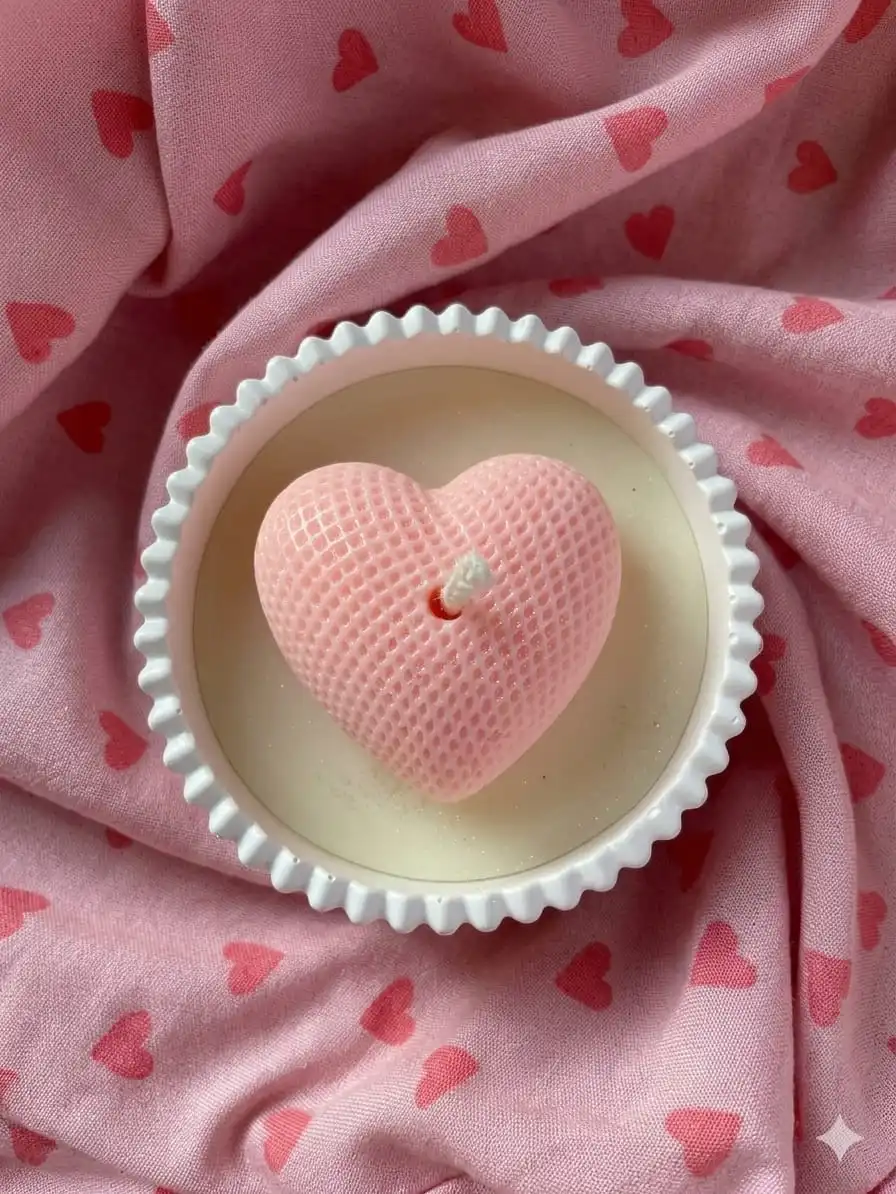 ribbed heart candle ribbed heart candle