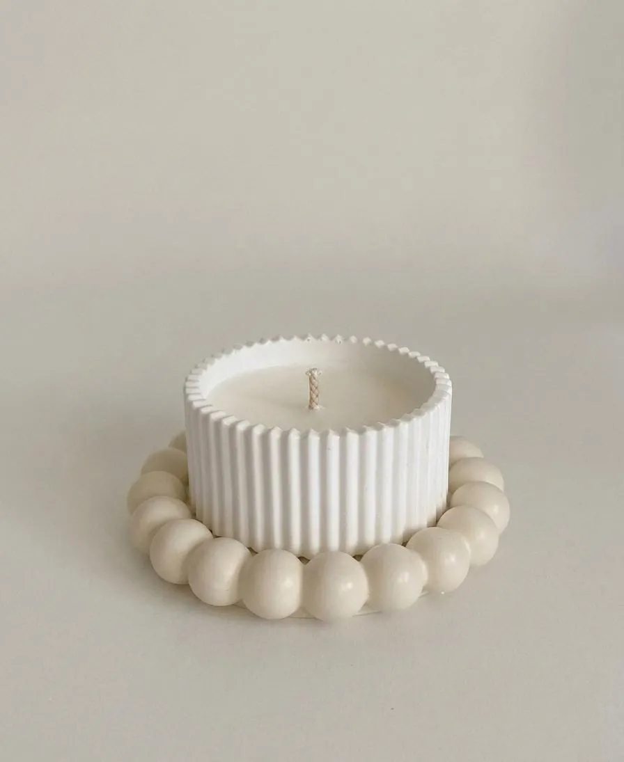 scalloped concrete candle set
