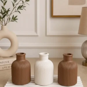 set of 3 ribbed bud vases with wave tray