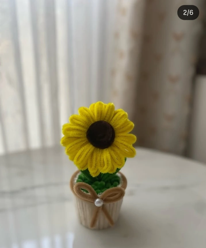 pot with pipecleaner