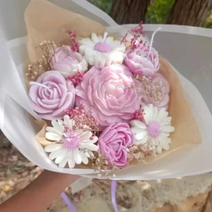 white and purple bouquet